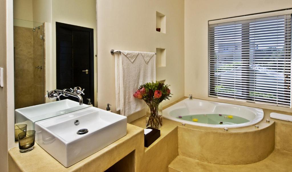 Lodge On The Lake And Wellness Spa Wildernis Kamer foto