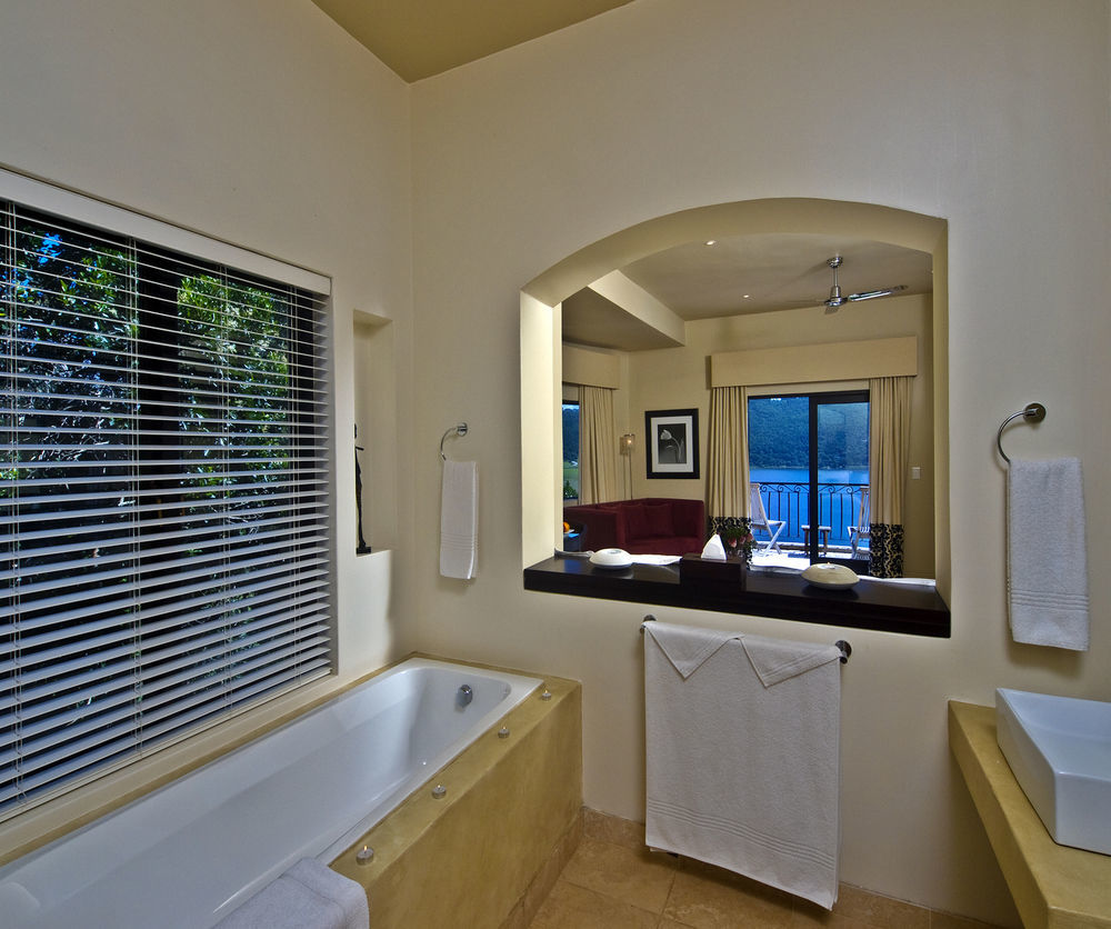 Lodge On The Lake And Wellness Spa Wildernis Buitenkant foto